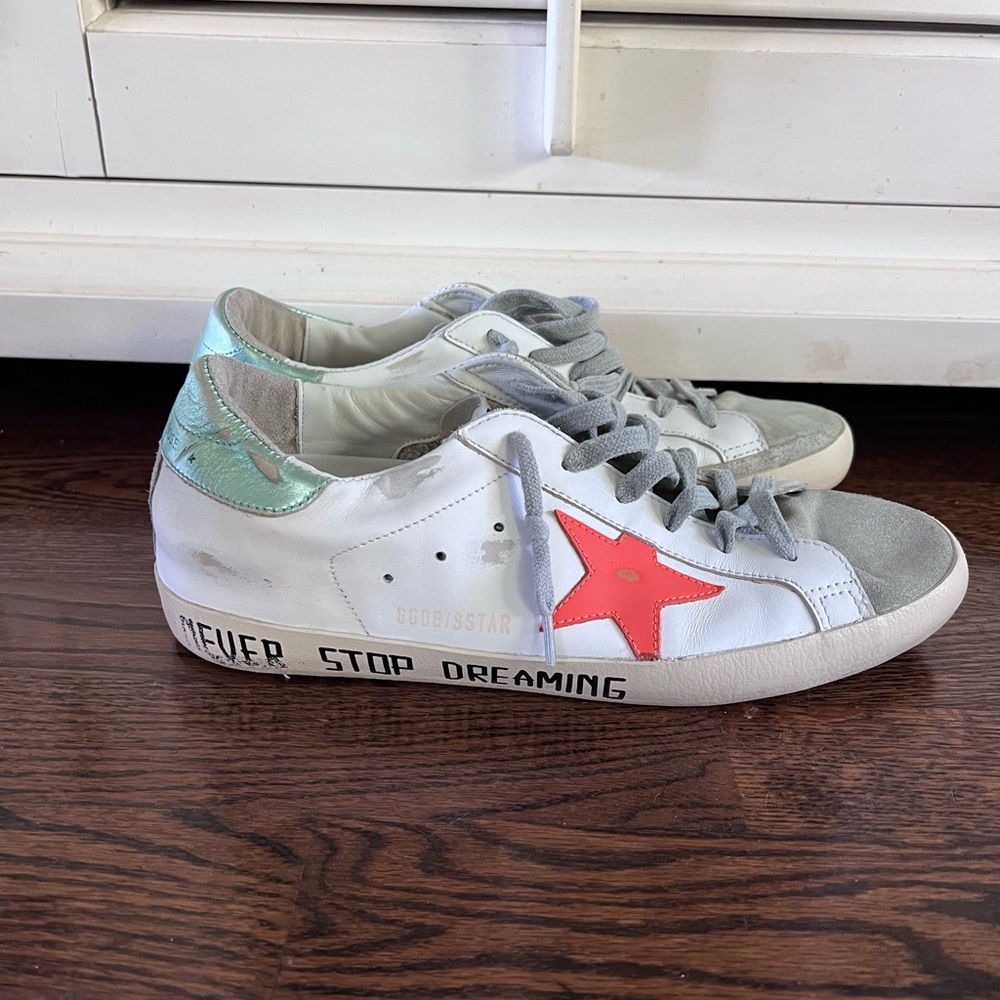 Golden Goose Super Star Sneaker
